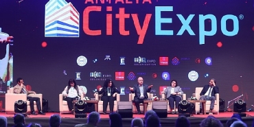 10-antalya-sehircilik-ve-teknolojileri-fuari-devam-ediyor.jpg
