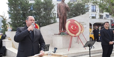 10-kasimda-menderese-ataturk-imzasi.jpg