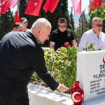15-temmuz-sehitleri-menemende-dualarla-anildi.jpg