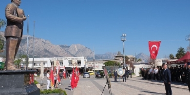 18-mart-canakkale-deniz-zaferi-ve-sehitleri-anma-gunu-dolayisiyla-kemerde-toren-duzenlendi.jpg