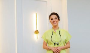 agiz-ici-piercing-ve-dis-pirlantalarinin-parlak-dunyasinin-ardinda-yatan-tehlike-DibdF4wM.jpg