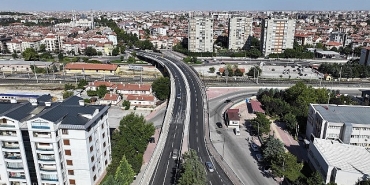 ahmet-oksuz-ust-gecidinin-asfalti-yenilendi.jpg