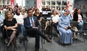aile-hekimleri-once-soylesi-yapti-sonra-tarihte-yolculuga-cikti-qWpYGtsh.jpg
