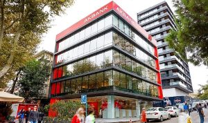 akbank-vikimaratonda-is-hayatinda-kadin-icerikleri-mercek-altina-alinacak-r6K9OnpG.jpg