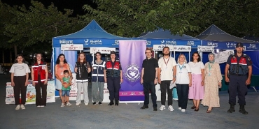 aliagada-bagimlilik-ve-aile-farkindaligi-icin-bilgilendirme-stantlari-kuruldu.jpg