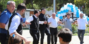 aliagada-balik-sezonu-coskuyla-acildi.jpg
