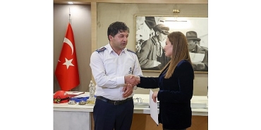 antalyada-belediye-soforunden-ornek-davranis.jpg