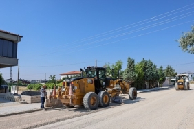 asfalt-sezonunda-selcuklunun-yol-konforu-artmaya-devam-ediyor.jpg