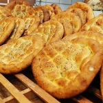 askida-pide-dayanismasi-ramazan-bereketini-cogaltiyor.jpg