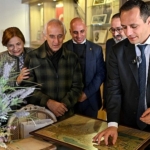 ata-ani-evine-tarihi-bagis.jpg