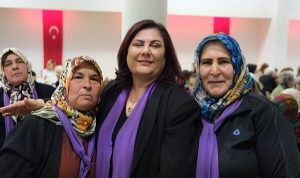 aydin-buyuksehir-belediye-baskani-ozlem-cercioglu-duzenlenen-kahvaltida-kadinlarla-bir-araya-geldi-sP8GCUAH.jpg