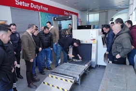 ayvalik-deniz-hudut-kapisinda-gorevli-personele-ozel-egitim.jpg