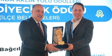 bagcilar-belediyesine-ulasimda-aklin-yolu-odulu.jpg