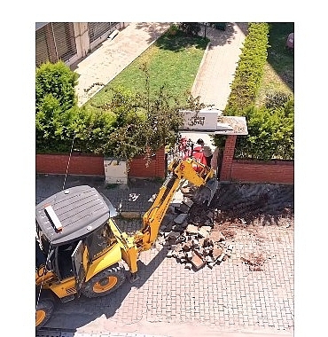 balcovada-asfalt-seferberligi-suruyor.jpg