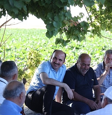 baskan-altay-altinekinde-hasat-yapti.jpg