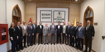 baskan-altay-bursali-belediye-baskanlarina-konya-modeli-belediyecilik-calismalarini-anlatti.jpg