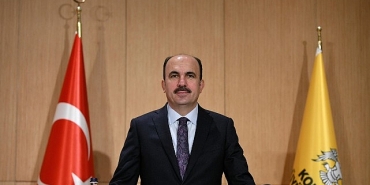 baskan-altay-ilk-defa-evlenecek-ciftlerimize-3-yil-sureyle-aylik-5-000-tl-kira-destegi-verecegiz.jpg