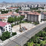 baskan-altay-konyaray-projesi-kapsaminda-demiryolu-caddesinde-kesintisiz-bir-ulasim-koridoru-olusturuyoruz.jpg