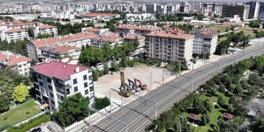 baskan-altay-konyaray-projesi-kapsaminda-demiryolu-caddesinde-kesintisiz-bir-ulasim-koridoru-olusturuyoruz.jpg