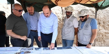 baskan-altay-larende-kazisi-konya-tarihine-etki-edecek-bir-kesif-oldu.jpg