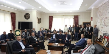 baskan-altay-sarayonunde-vatandaslarla-bulustu.jpg