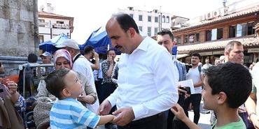 baskan-altay-tum-konyalilari-tarihi-bedesten-alisveris-gunlerine-davet-etti.jpg