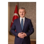 baskan-buyukakindan-anneler-gunu-mesaji.jpg