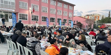 baskan-cercioglu-ramazan-ayinin-bereketini-aydinin-dort-bir-yanina-tasimaya-devam-ediyor.jpg