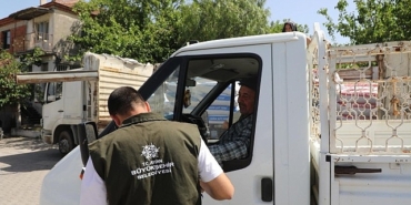 baskan-cercioglundan-didimde-kucuk-ureticilere-yem-destegi.jpg