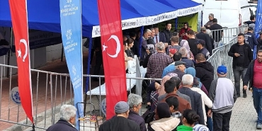 baskan-cercioglunun-onculugunde-ata-tohumlarindan-uretilen-fideler-aydinlilara-ulastiriliyor.jpg