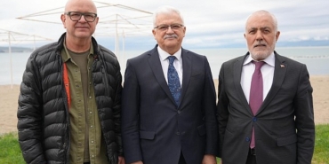 baskan-deveciler-gazetecileri-agirladi.jpg