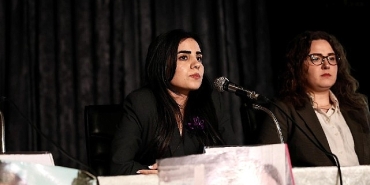 baskan-deviren-yeryuzundeki-her-sey-kadinin-eseridir.jpg
