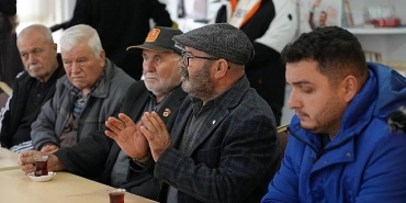 baskan-dutlulu-somada-maden-emekcileriyle-bulustu.jpg