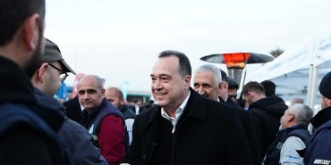 baskan-dutluludan-saha-personeline-iftar-sofrasinda-tesekkur-ve-mujde.jpg