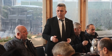 baskan-erol-olmez-kandira-sanayi-esnafiyla-kahnvaltida-bulustu.jpg