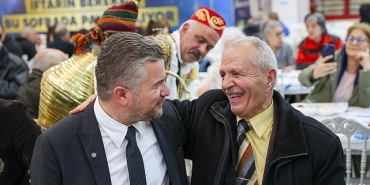 baskan-gorkem-duman-bucalilarla-ayni-sofrada-bulustu.jpg