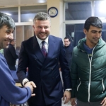 baskan-gorkem-duman-mahalle-ziyaretlerini-surduruyor.jpg