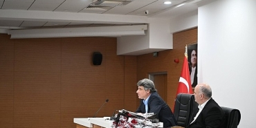 baskan-kocaman-emeginiz-kartepeye-deger-katiyor.jpg