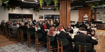 baskan-kocaman-ramazan-bereketini-kartepenin-cinarlariyla-paylasti.jpg