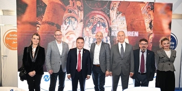 baskan-muhittin-bocek-nurnberg-turizm-fuarina-katildi.jpg