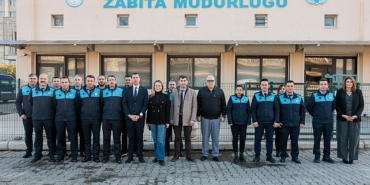 baskan-mutlu-belediye-calisanlarinin-yeni-yilini-kutladi.jpg