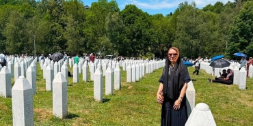 baskan-mutlu-bosna-hersekte-srebrenitsanin-acisina-ortak-oldu.jpg
