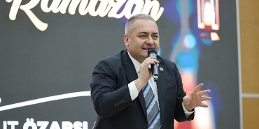 baskan-ozarslan-iftarda-nevsehir-nigde-aksaray-ve-konya-kululu-vatandaslarla-bulustu.jpg