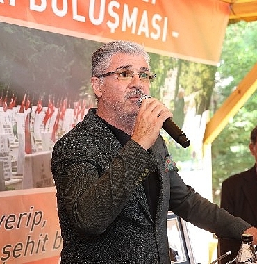 baskan-ozarslan-sehit-babalari-ve-gazilerle-babalar-gunu-programinda-bulustu.jpg