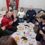 baskan-pehlivan-orucunu-sehit-ailesiyle-acti.jpg