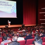 baskan-pekyatirmaci-personeli-ile-bayramlasti-biz-buyuk-bir-aileyiz.jpg