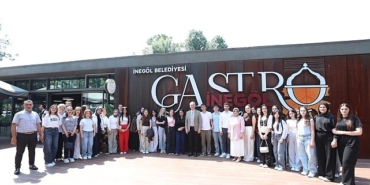 baskan-taban-inegol-belediyesi-stajyerleriyle-bir-araya-geldi.jpg