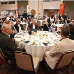 baskan-topaloglu-ogretmenlerle-yemekte-bir-araya-geldi.jpg