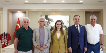 baskan-topaloglundan-abb-baskan-vekili-ozdemire-ziyaret.jpg
