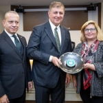 baskan-tugay-egeli-sanayicilerin-konugu-oldu-kredi-verseler-de-vermeseler-de-yapacagiz.jpg